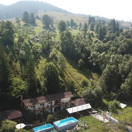 Pensiunea Serbeca 2* Brosteni